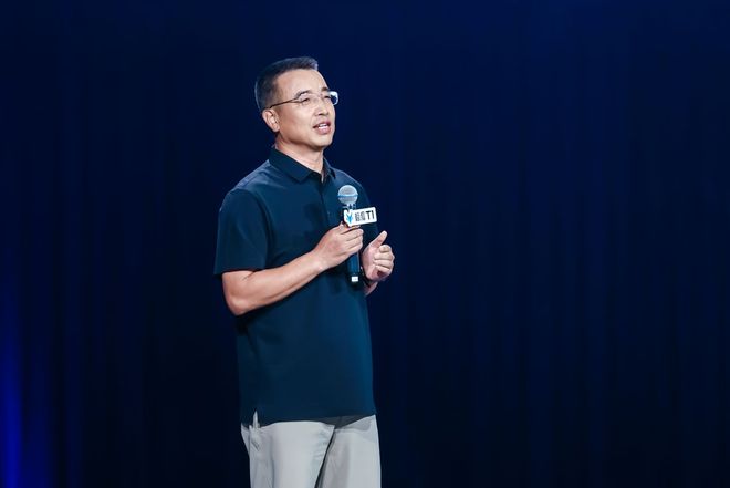 电极狐T1联手大张伟让生活闪闪发光pg模拟器试玩上市628万起精品纯(图2)